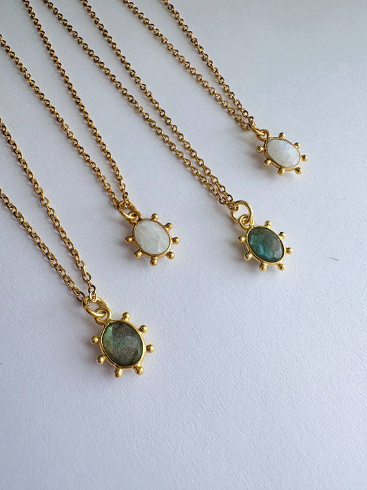 Ellie Pendant Necklace