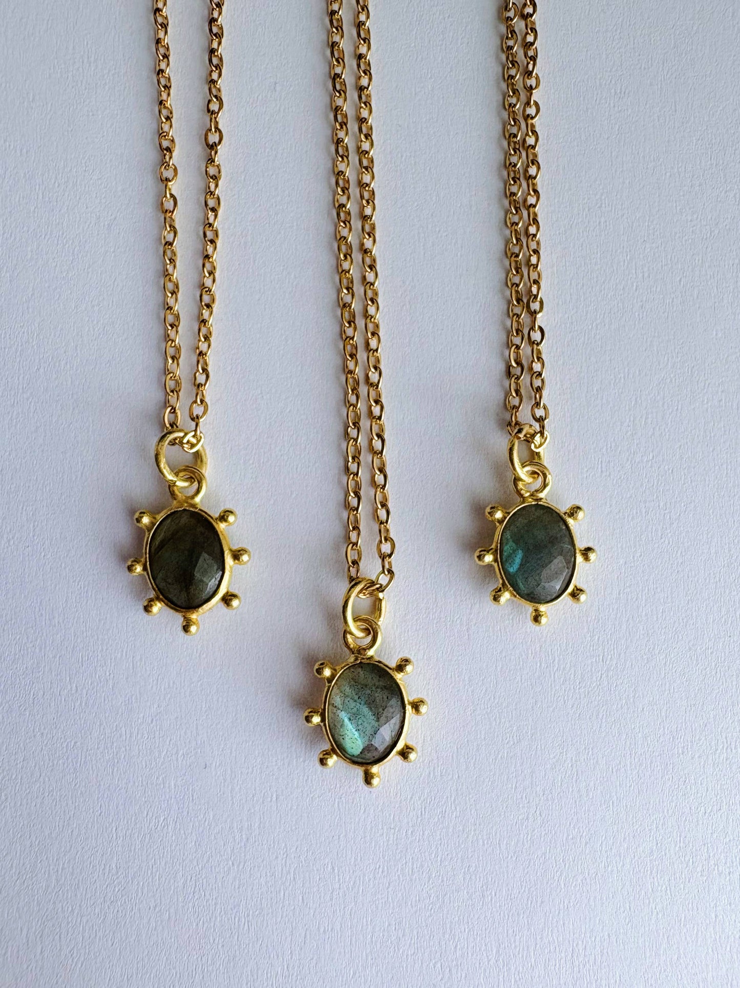 Ellie Pendant Necklace