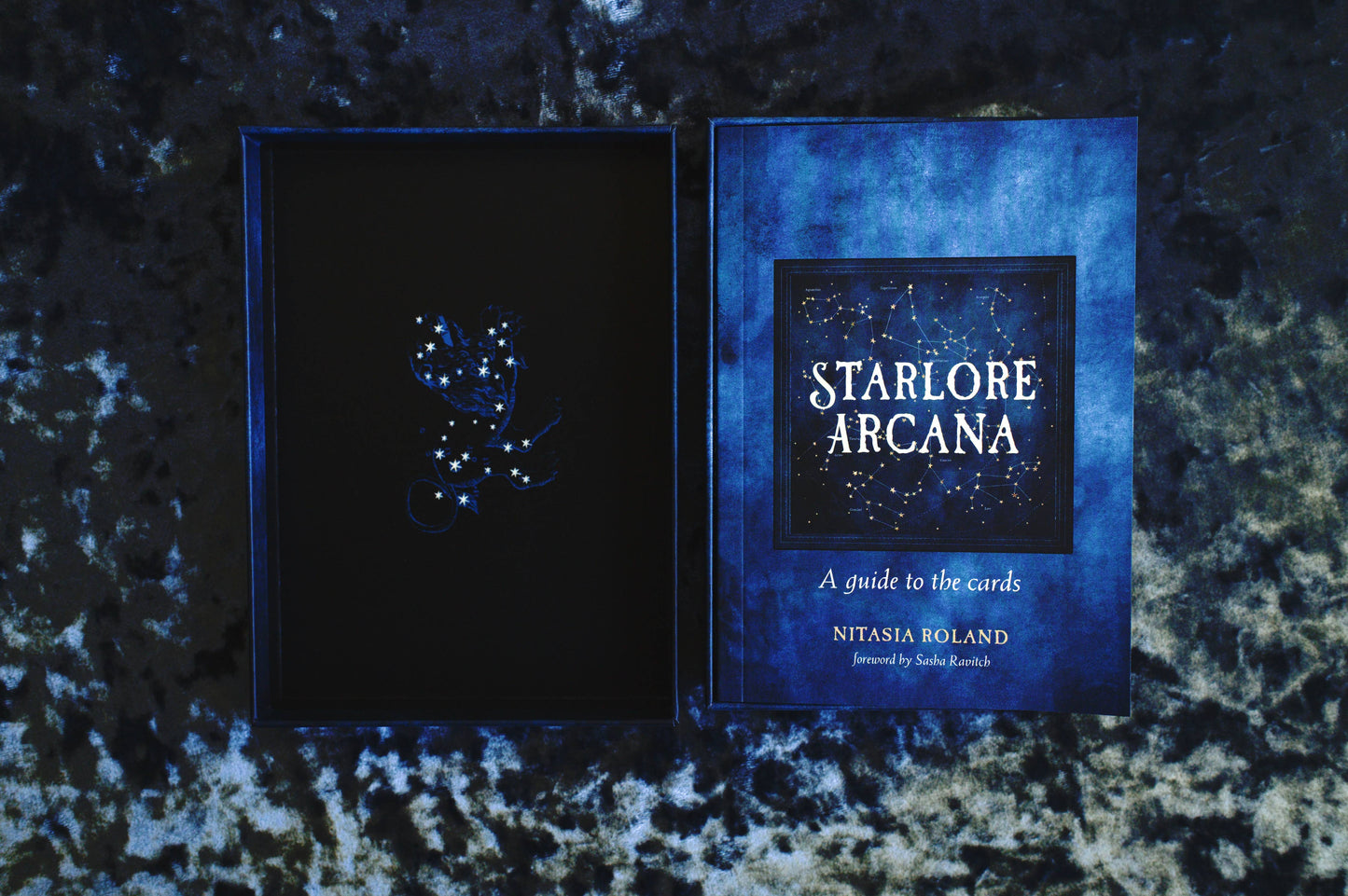 Starlore Arcana: 56 Cards & 128-Pg Book (Astrology Deck)