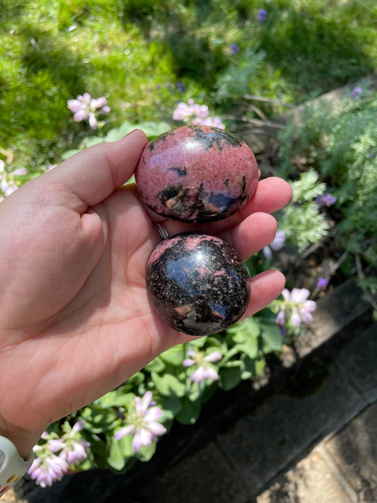 Rhodonite Palm Stone